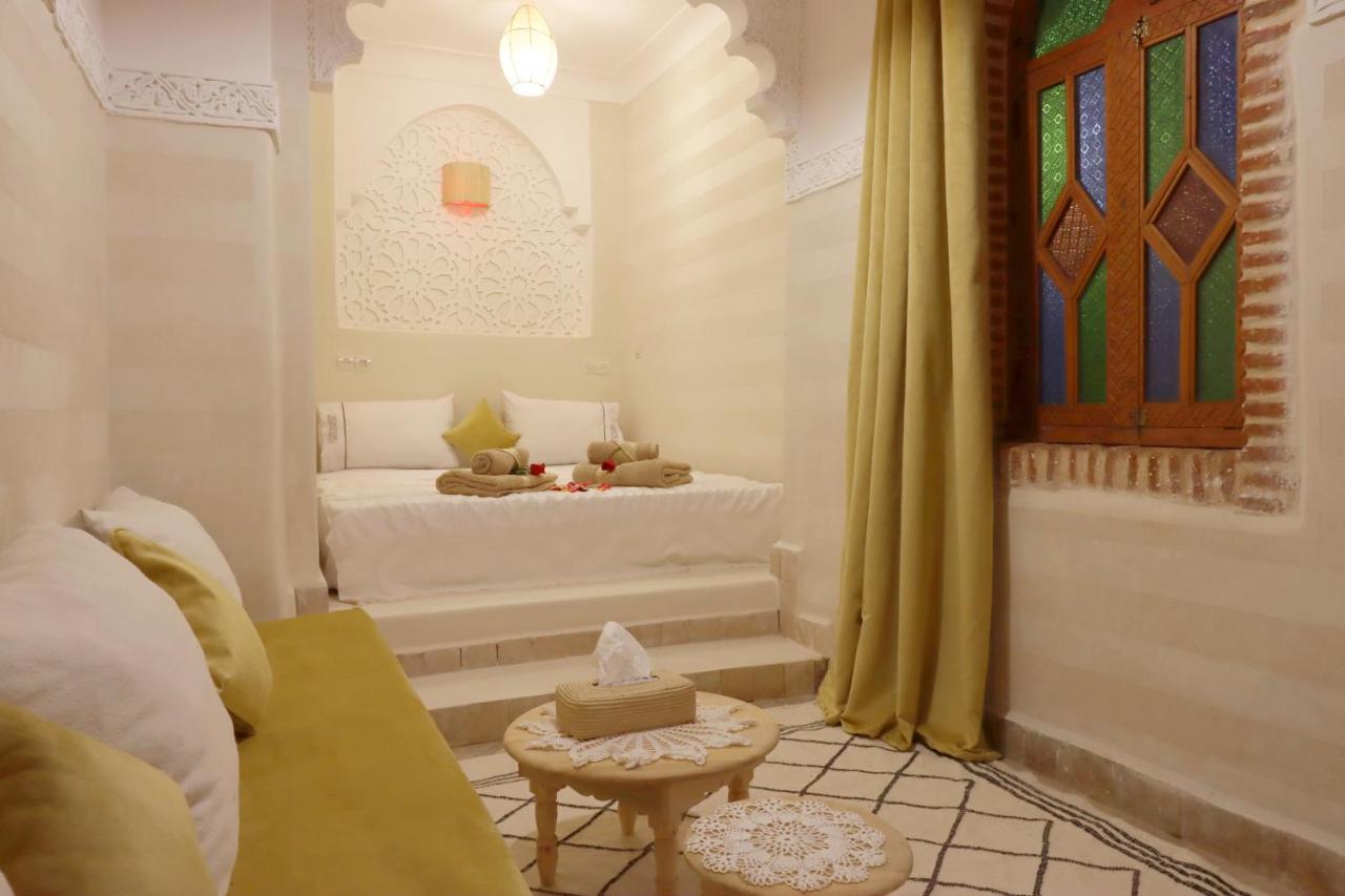 Deluxe Room,1206769996:JPEG