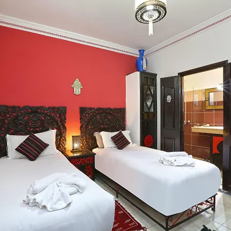 Riad Blue Eyes-3